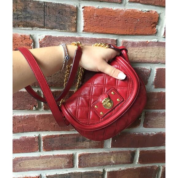 MARC JACOBS Red Quilted Leather Gold Crossbody Bag Shoulder Handbag - Picture 2 of 12
